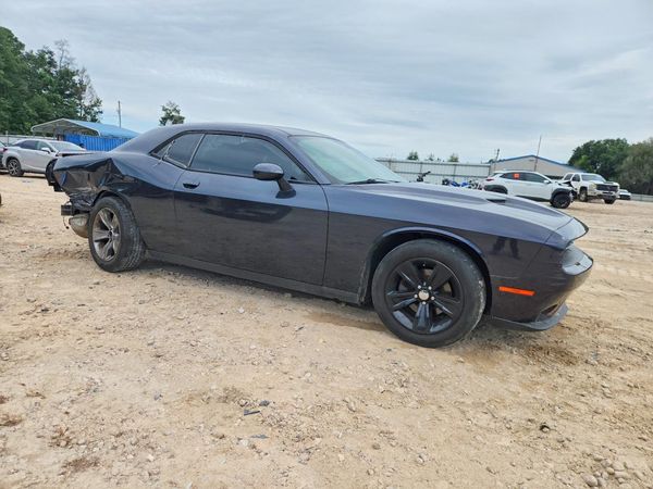 2019 DODGE CHALLENGER SXT — Passenger 3/4