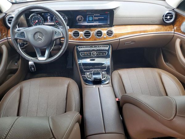 2017 MERCEDES-BENZ E E300-4M