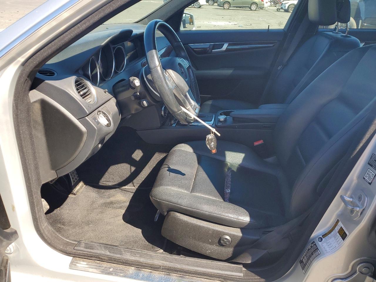 2014 MERCEDES-BENZ C C250