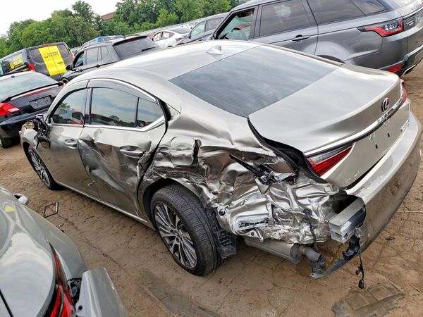 2019 LEXUS ES 350