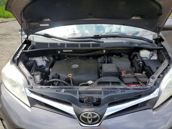 2020 TOYOTA SIENNA E grade