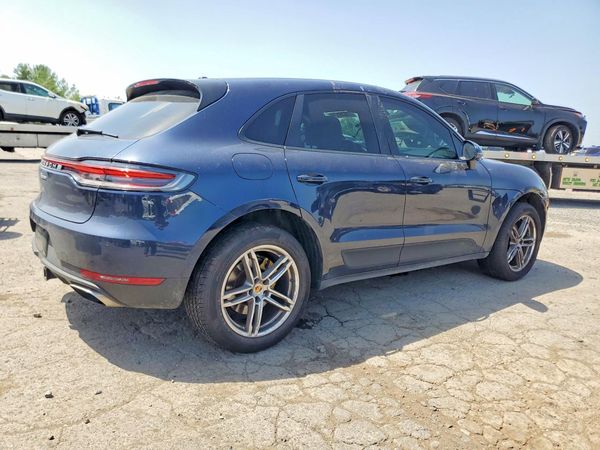 2020 PORSCHE MACAN