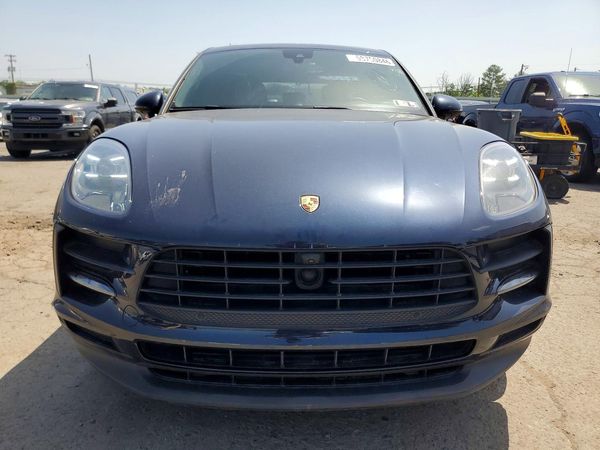 2020 PORSCHE MACAN
