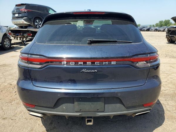 2020 PORSCHE MACAN