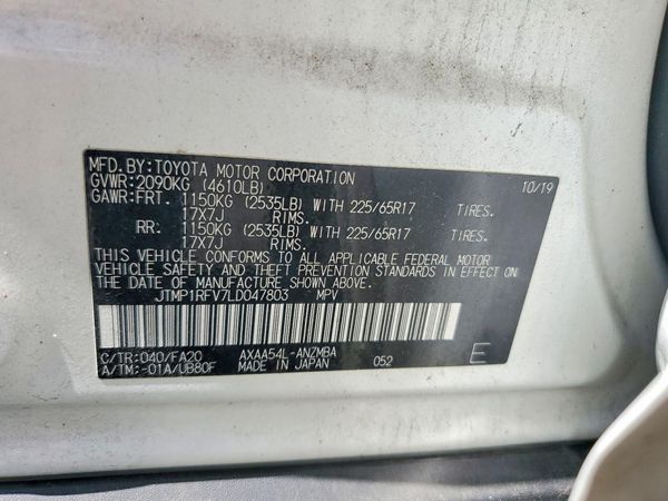 2020 TOYOTA RAV4 XLE