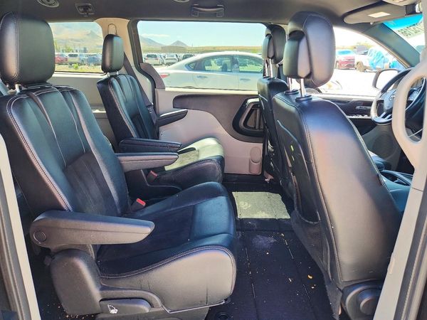 2017 DODGE GRAND CARAVAN SXT