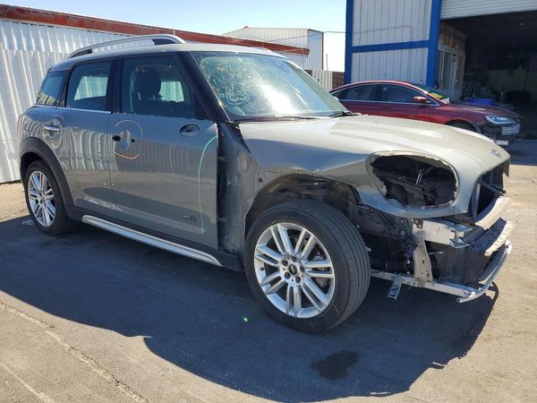 2022 MINI COOPER