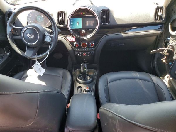 2022 MINI COOPER
