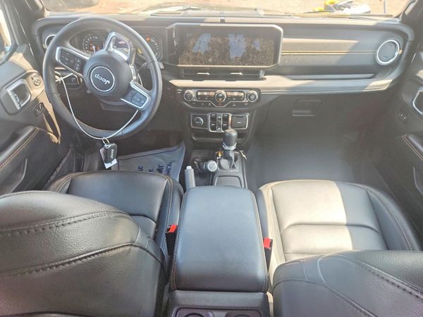 2024 JEEP WRANGLER Sahara 4XE — CKPT