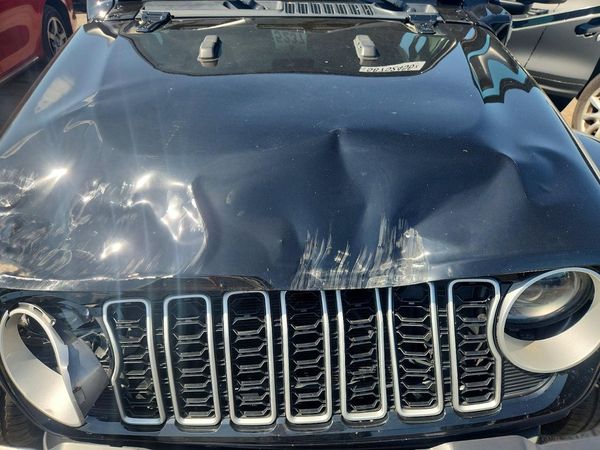 2024 JEEP WRANGLER Sahara 4XE — Engine bay