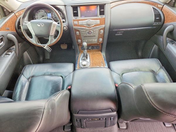 2017 INFINITI QX80