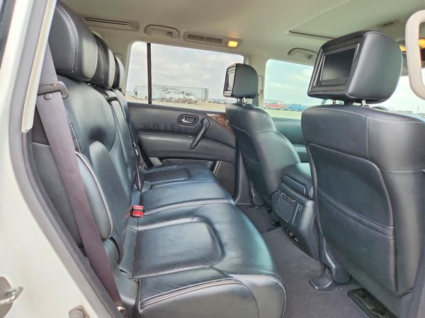 2017 INFINITI QX80