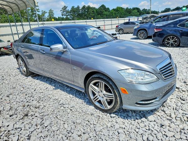 2012 MERCEDES-BENZ S S550