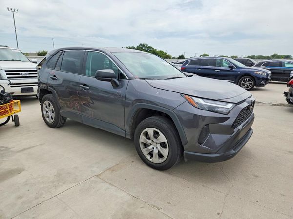 2024 TOYOTA RAV4 LE