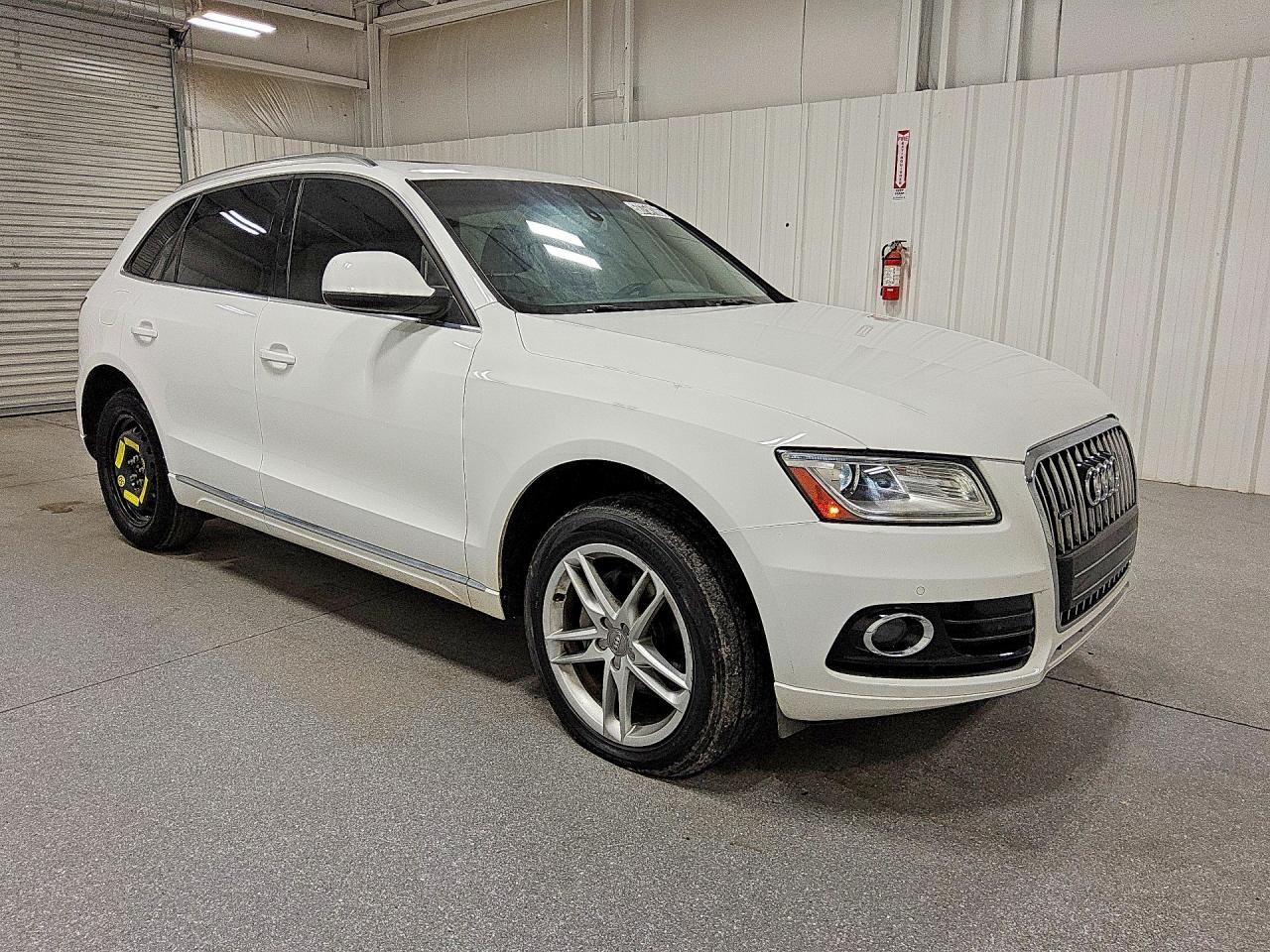 2014 AUDI Q5 Premium Plus