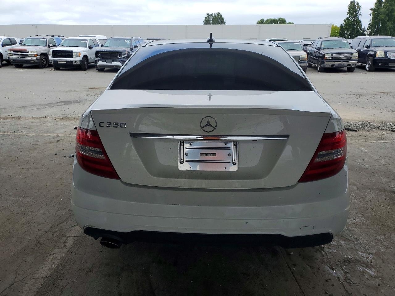 2014 MERCEDES-BENZ C C250