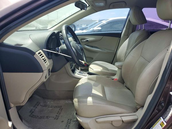 2013 TOYOTA COROLLA