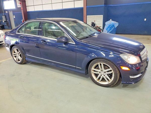 2012 MERCEDES-BENZ C C300 4-MATIC