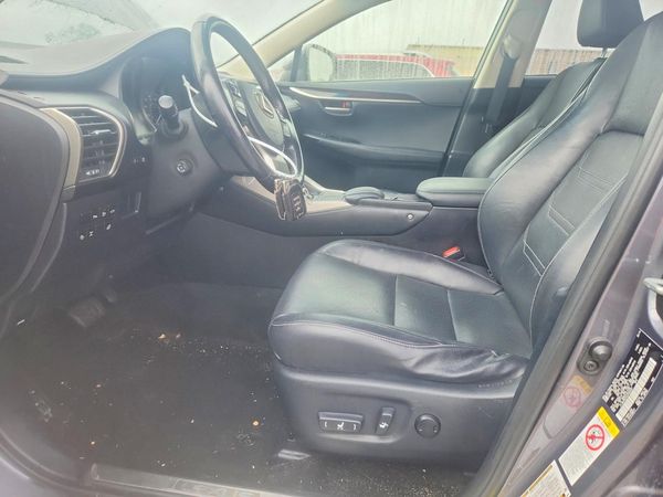 2016 LEXUS NX 200T