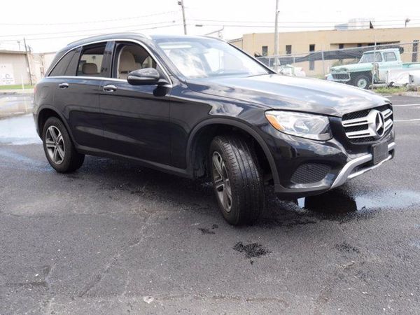 2019 MERCEDES-BENZ GLC