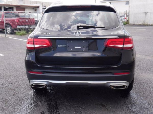2019 MERCEDES-BENZ GLC
