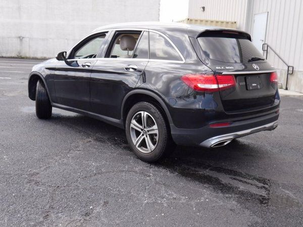 2019 MERCEDES-BENZ GLC