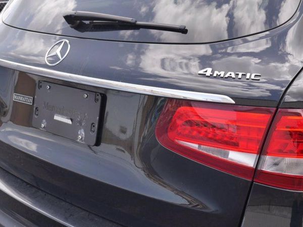 2019 MERCEDES-BENZ GLC
