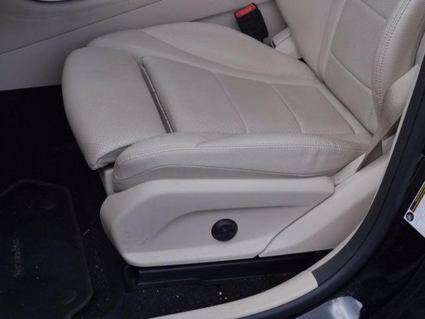 2019 MERCEDES-BENZ GLC