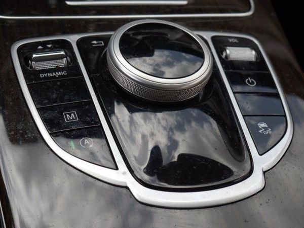 2019 MERCEDES-BENZ GLC