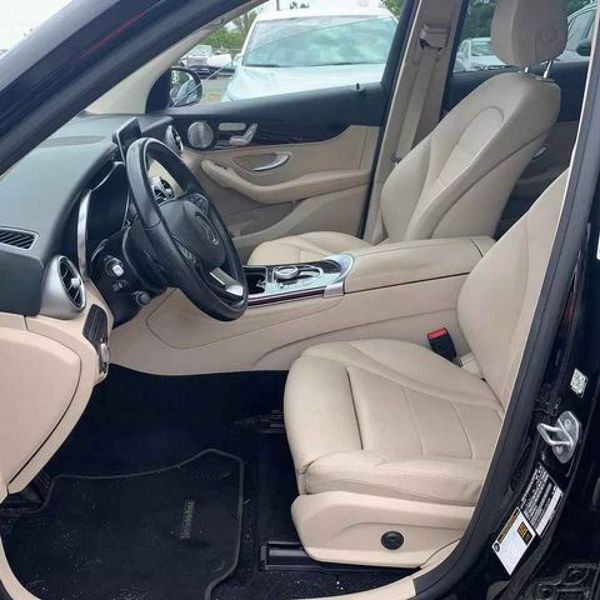 2019 MERCEDES-BENZ GLC