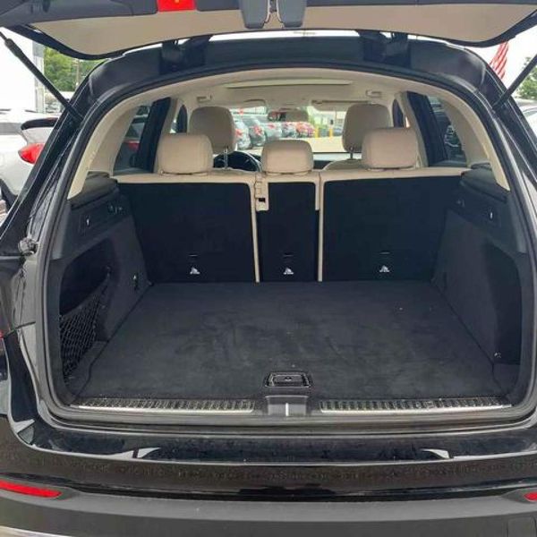 2019 MERCEDES-BENZ GLC