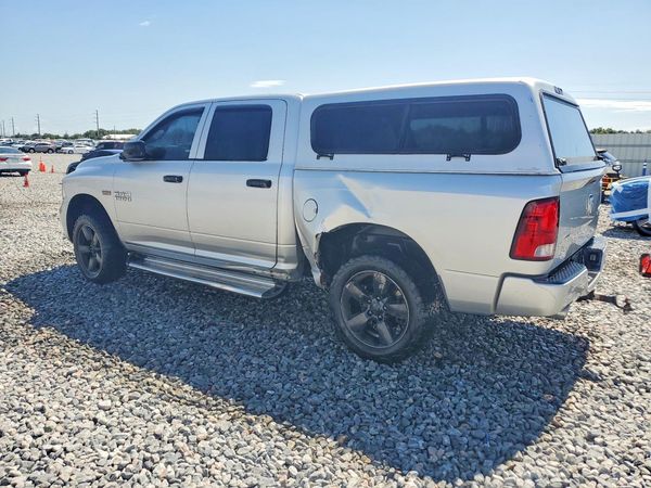 2015 RAM 1500 ST