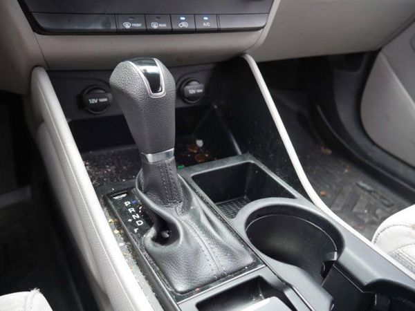 2019 HYUNDAI TUCSON
