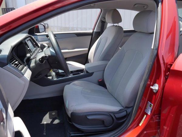 2019 HYUNDAI SONATA