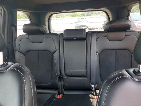 2025 JEEP GRAND CHEROKEE Laredo, Altitude