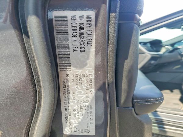 2025 JEEP GRAND CHEROKEE Laredo, Altitude