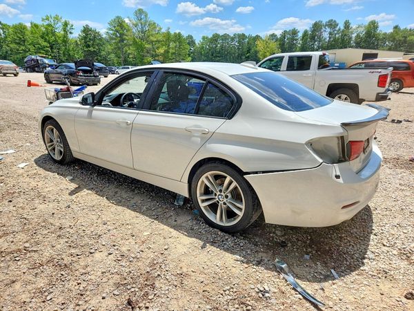 2018 BMW 320