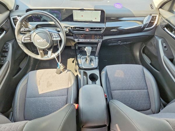 2025 KIA SELTOS S, X-Line