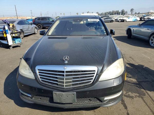 2013 MERCEDES-BENZ S S550