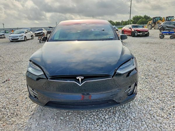 2018 TESLA MODEL X