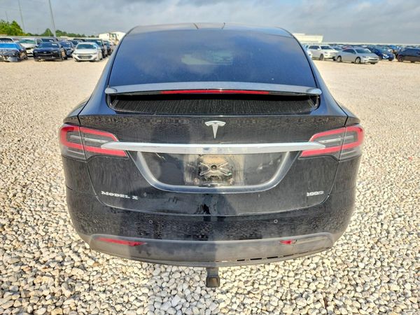 2018 TESLA MODEL X