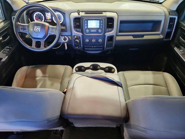 2014 RAM 1500 ST