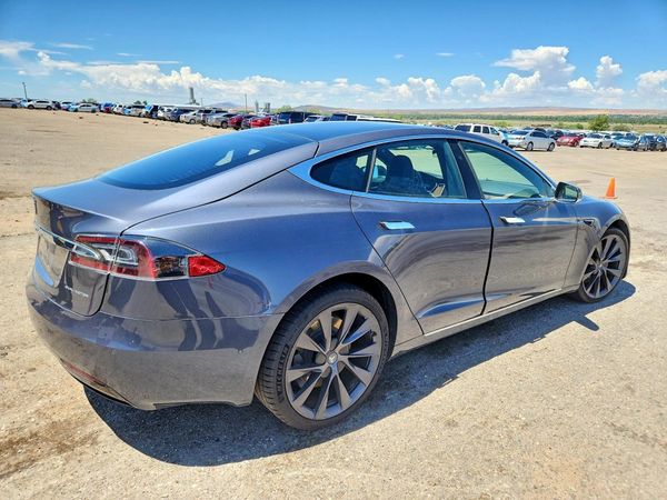 2021 TESLA MODEL S