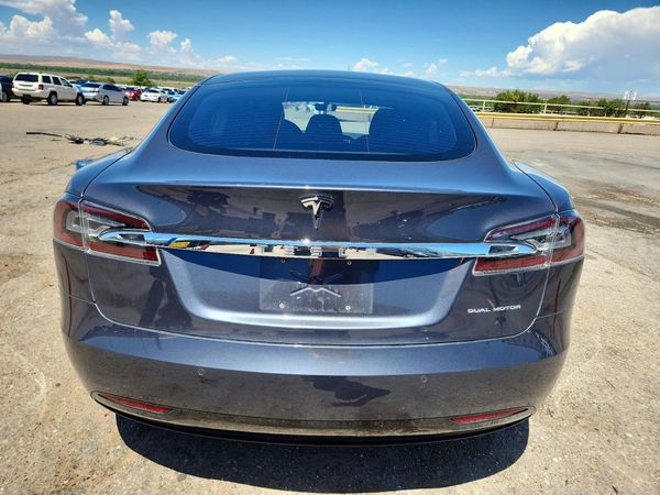 2021 TESLA MODEL S