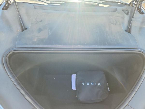 2021 TESLA MODEL S