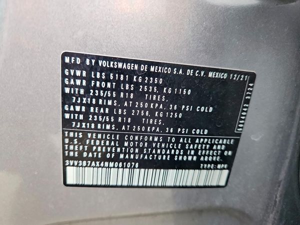2022 VOLKSWAGEN TIGUAN SE