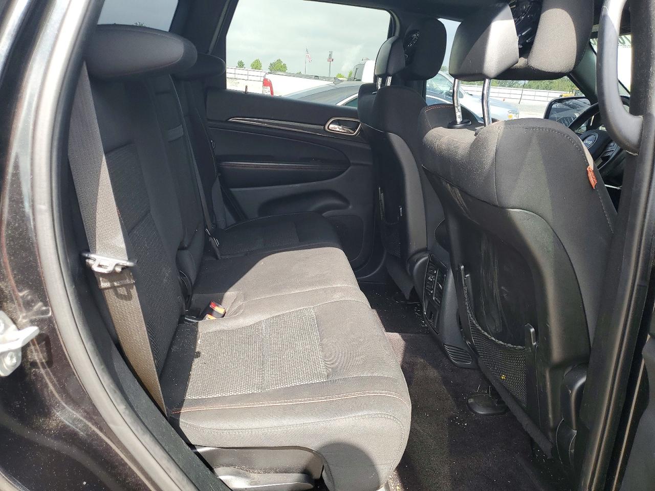 2016 JEEP GRAND CHEROKEE LAREDO 4X2