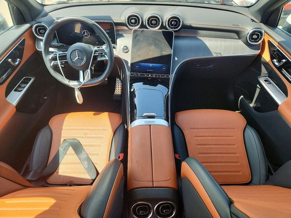 2024 MERCEDES-BENZ GLC