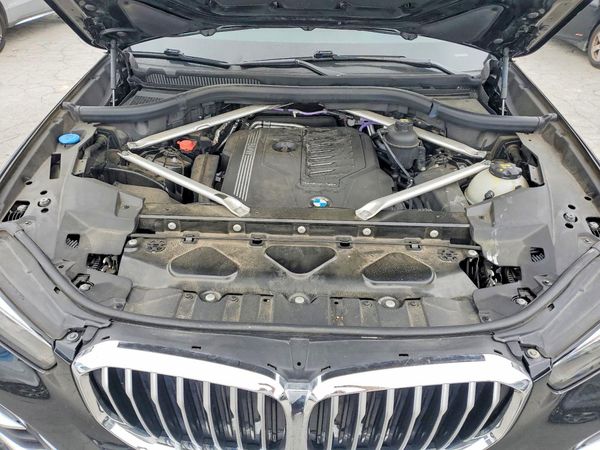 2022 BMW X5 sDrive40i
