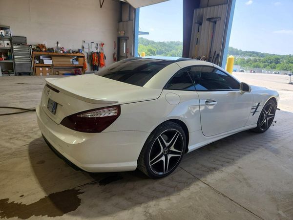 2013 MERCEDES-BENZ SL SL550